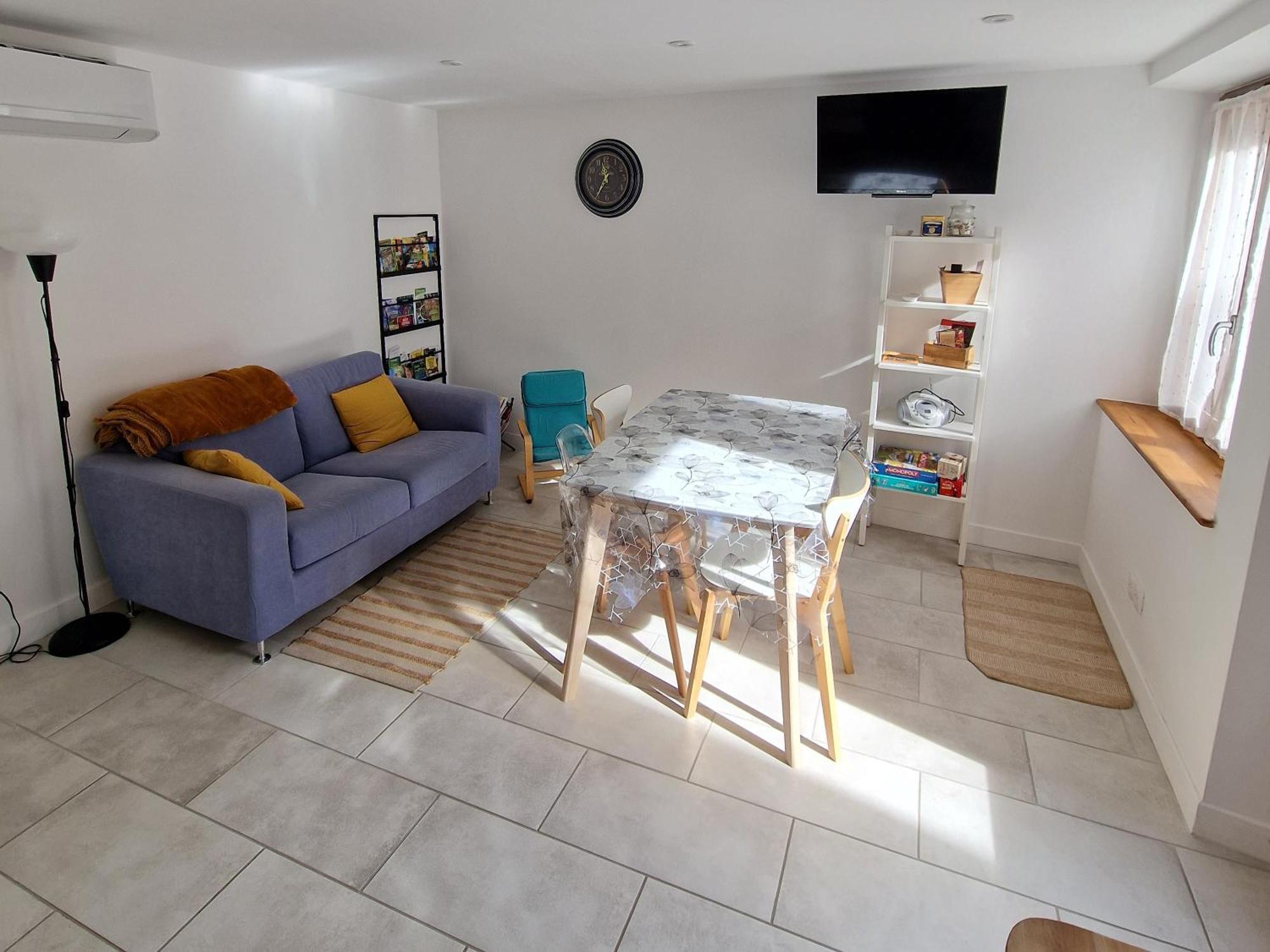 Holiday home Chez Bisset_2chambres 4personnes Lezoux